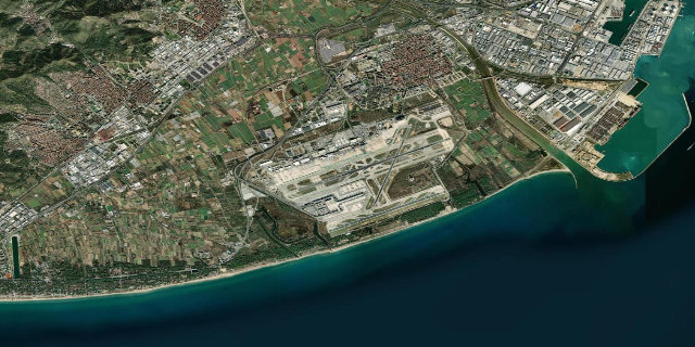 Satellitenbild Barcelona International Airport
