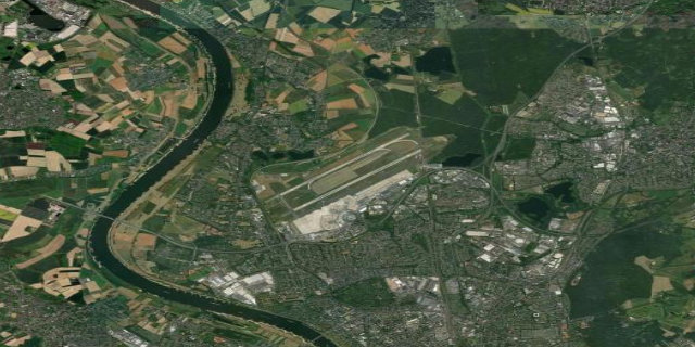 Satellitenbild Düsseldorf International Airport