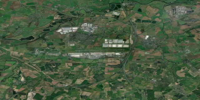 Satellitenbild East Midlands Airport