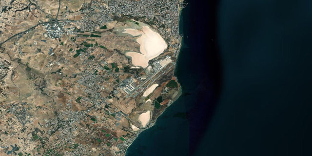 Satellitenbild Larnaca International Airport