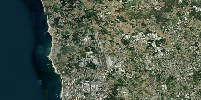 Satellitenbild Francisco de Sá Carneiro Airport