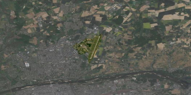 Satellitenbild Tours-Val-de-Loire Airport